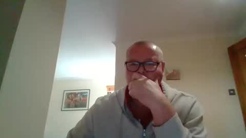 curiousax77 online show from 11, 3, 2025