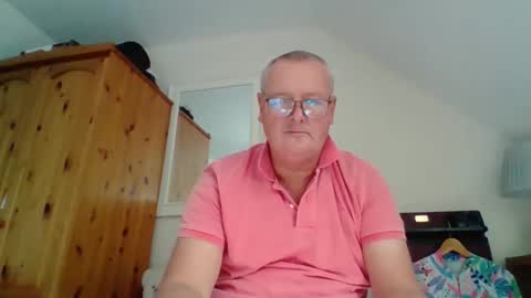 curiousax77 online show from 16, 9, 2025