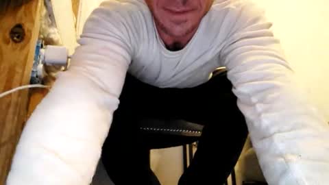 Snapshot of curiousguyhere6 chatting on 30, 11, 2025 curiousguyhere6 online show from 30, 11, 2025
