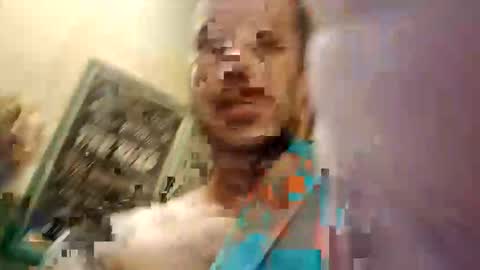Snapshot of curiousguyhere6 chatting on 10, 6, 2026 curiousguyhere6 online show from 10, 6, 2026