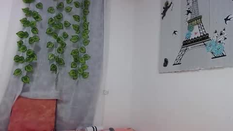 Snapshot of curiuscouplehot chatting on 16, 9, 2025 Pablo and emma online show from 16, 9, 2025