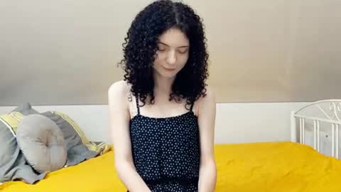Kira online show from 4, 7, 2026