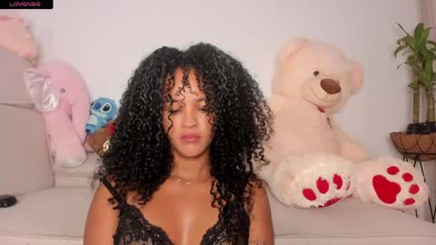 Curly  -  OF- CURLY SWEETT online show from 5, 6, 2026
