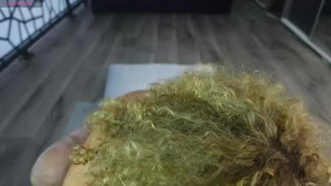 Snapshot of curlyanto chatting on 30, 5, 2026 Antonia online show from 30, 5, 2026
