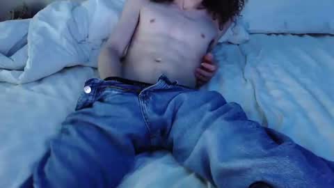 curly fries online show from 23, 12, 2025