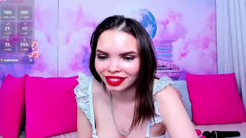Snapshot of curvy_dynamite chatting on 19, 12, 2024 Sammy online show from 19, 12, 2024