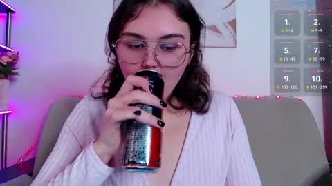 Snapshot of curvy_janie chatting on 18, 4, 2026 Jane online show from 18, 4, 2026