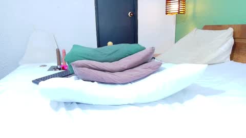 Danna online show from 12, 2, 2025