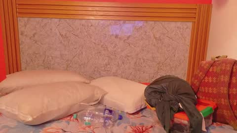 Snapshot of curvyhomebebe chatting on 19, 4, 2026 curvyhomebebe online show from 19, 4, 2026