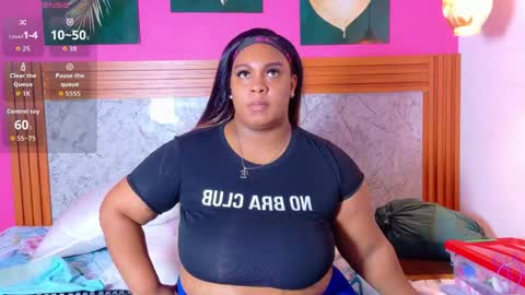 Snapshot of curvyhomebebe chatting on 22, 5, 2026 curvyhomebebe online show from 22, 5, 2026
