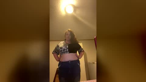 Snapshot of curvyplayday chatting on 14, 7, 2026 dahlia -kim online show from 14, 7, 2026