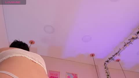 Amber  online show from 14, 11, 2025