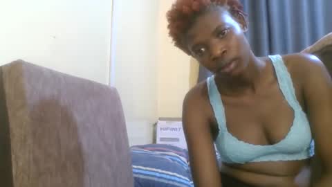 cute_banice online show from 25, 12, 2024