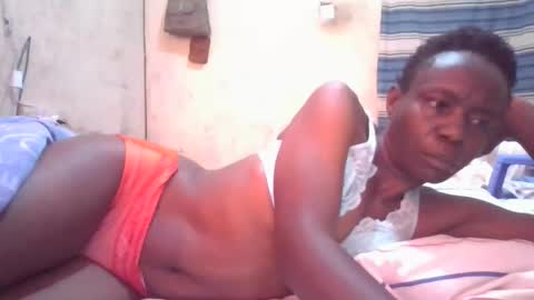 cute_divah4 online show from 16, 4, 2026