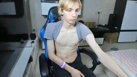 Snapshot of cute_grecha chatting on 11, 6, 2026 Grisha online show from 11, 6, 2026