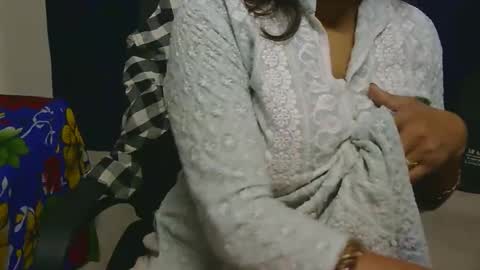 kashmira online show from 6, 11, 2025