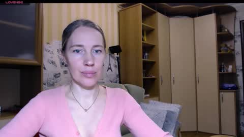 cute_lion_ online show from 26, 2, 2026