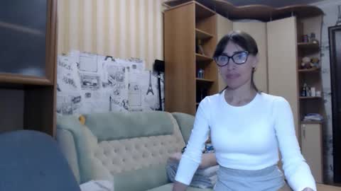 Snapshot of cute_lion_ chatting on 7, 6, 2026 cute_lion_ online show from 7, 6, 2026