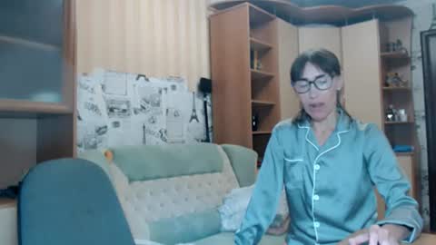 cute_lion_ online show from 10, 7, 2026