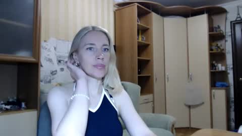 cute_lion_ online show from 16, 7, 2026