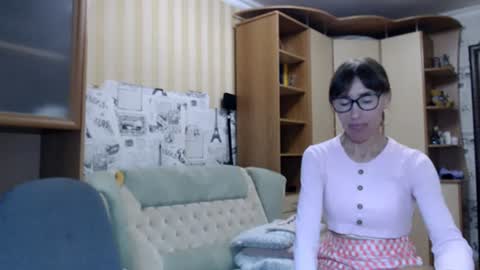 cute_lion_ online show from 28, 7, 2026