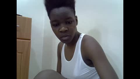 Snapshot of cute_marion chatting on 23, 1, 2025 cute_marion online show from 23, 1, 2025