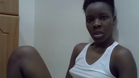 Snapshot of cute_marion chatting on 30, 1, 2025 cute_marion online show from 30, 1, 2025
