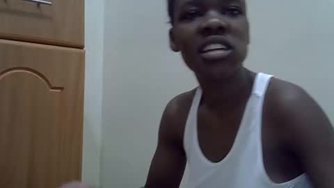 Snapshot of cute_marion chatting on 6, 2, 2025 cute_marion online show from 6, 2, 2025