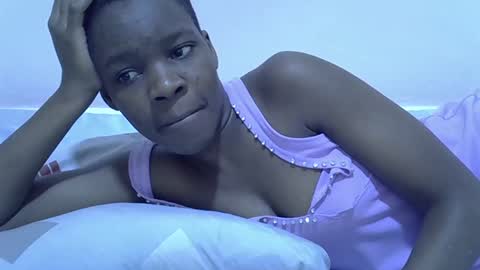 Snapshot of cute_marion chatting on 9, 2, 2025 cute_marion online show from 9, 2, 2025