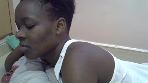 Snapshot of cute_marion chatting on 11, 2, 2025 cute_marion online show from 11, 2, 2025
