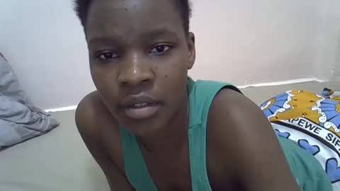 Snapshot of cute_marion chatting on 14, 2, 2025 cute_marion online show from 14, 2, 2025