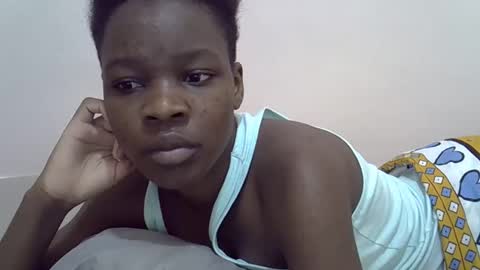 Snapshot of cute_marion chatting on 16, 2, 2025 cute_marion online show from 16, 2, 2025