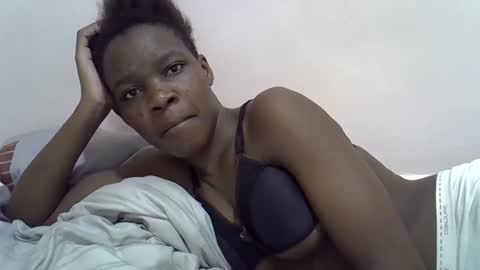 Snapshot of cute_marion chatting on 22, 2, 2025 cute_marion online show from 22, 2, 2025