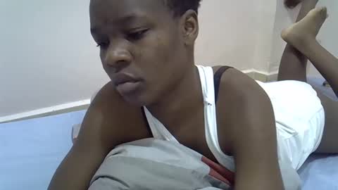 Snapshot of cute_marion chatting on 22, 2, 2025 cute_marion online show from 22, 2, 2025