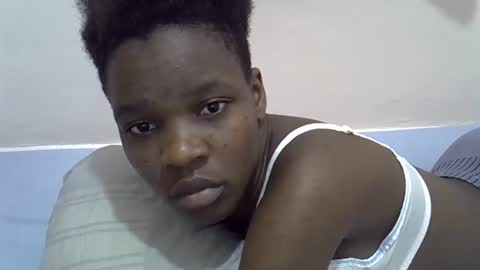Snapshot of cute_marion chatting on 22, 2, 2025 cute_marion online show from 22, 2, 2025
