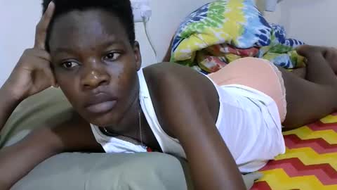 Snapshot of cute_marion chatting on 9, 9, 2025 cute_marion online show from 9, 9, 2025