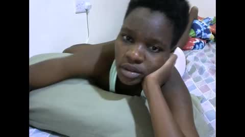 Snapshot of cute_marion chatting on 28, 9, 2025 cute_marion online show from 28, 9, 2025