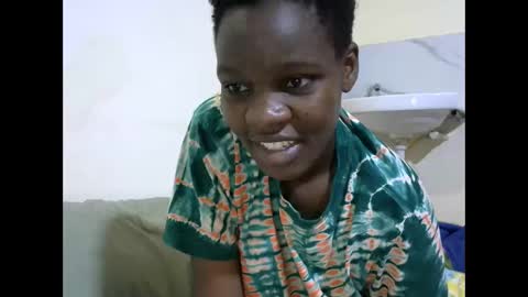 Snapshot of cute_marion chatting on 30, 9, 2025 cute_marion online show from 30, 9, 2025