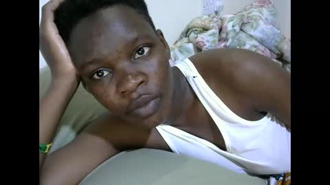 Snapshot of cute_marion chatting on 16, 10, 2025 cute_marion online show from 16, 10, 2025