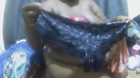 Sweetebony online show from 1, 3, 2026