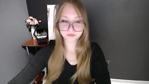 Veronica online show from 3, 10, 2025