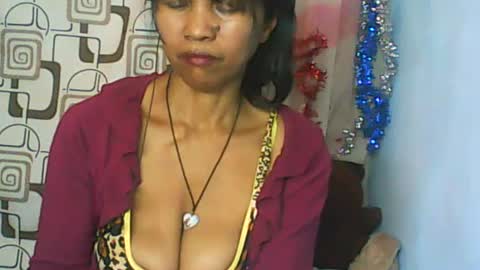 Snapshot of cute_moll chatting on 25, 6, 2026 murielle online show from 25, 6, 2026