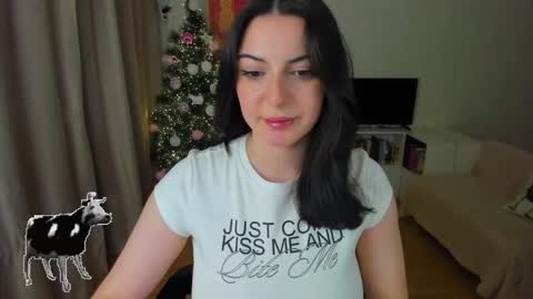 Snapshot of cute_redface_ chatting on 17, 12, 2025 Bb online show from 17, 12, 2025