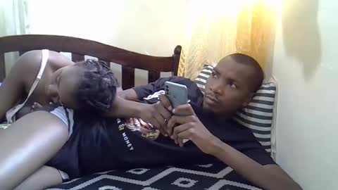 cute_savanna online show from 2, 12, 2024