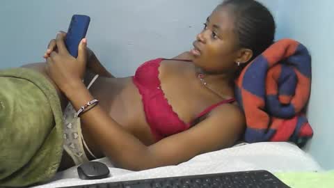 Snapshot of cute_shaniz chatting on 15, 9, 2025 cute_shaniz online show from 15, 9, 2025