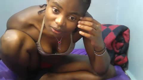 Snapshot of cute_shaniz chatting on 24, 10, 2025 cute_shaniz online show from 24, 10, 2025
