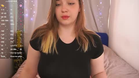 Snapshot of cute_sharloti chatting on 24, 5, 2026 Sasha online show from 24, 5, 2026