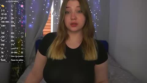 Snapshot of cute_sharloti chatting on 10, 6, 2026 Sasha online show from 10, 6, 2026