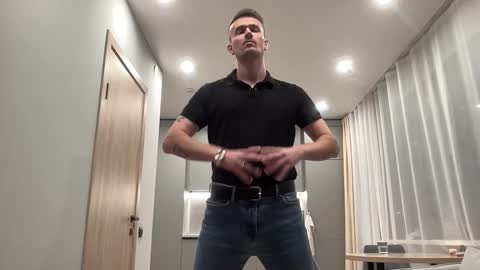 cute_skywalker online show from 20, 10, 2025