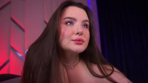 Amber online show from 6, 3, 2025